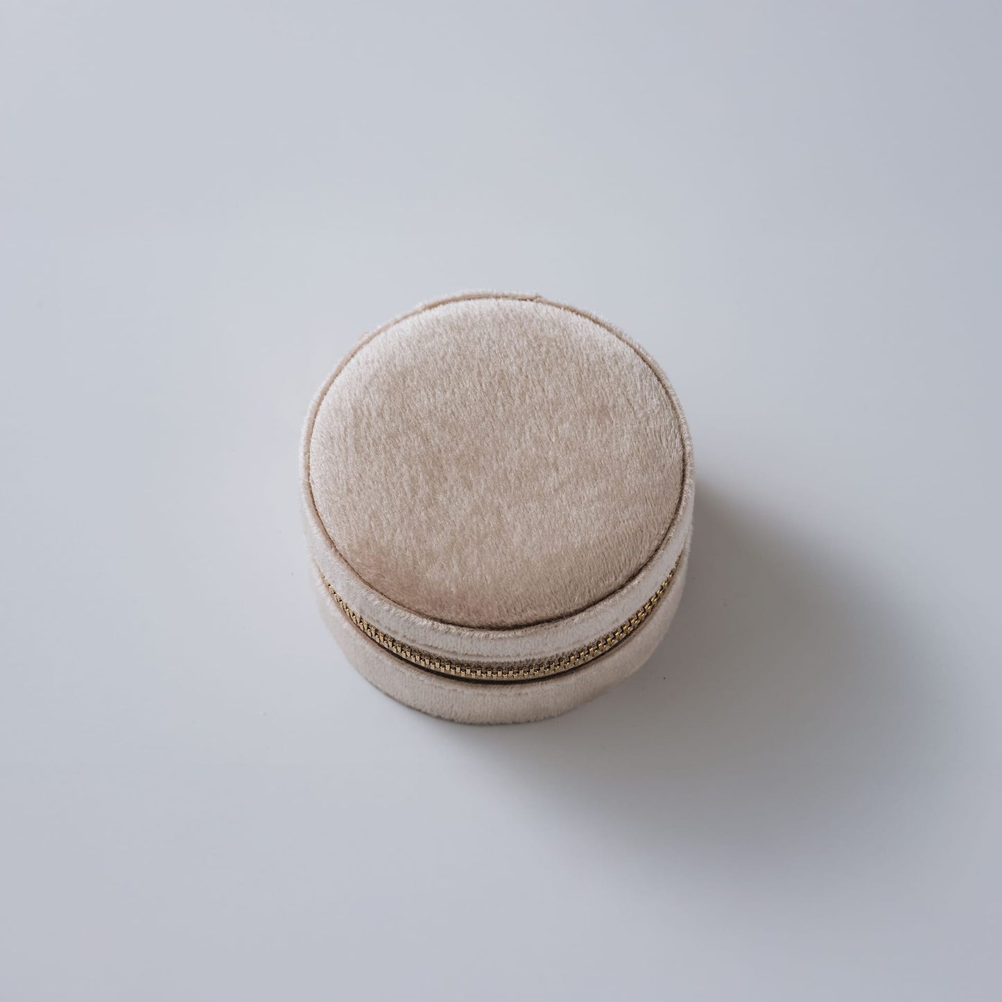 BOX Champagne Velvet Jewelry Box