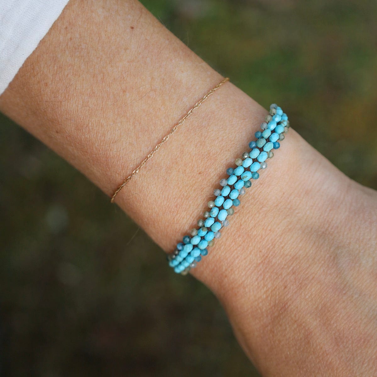 BRC-JM Hand Woven Soft Bracelet of Turquoise with Shaded Apatite