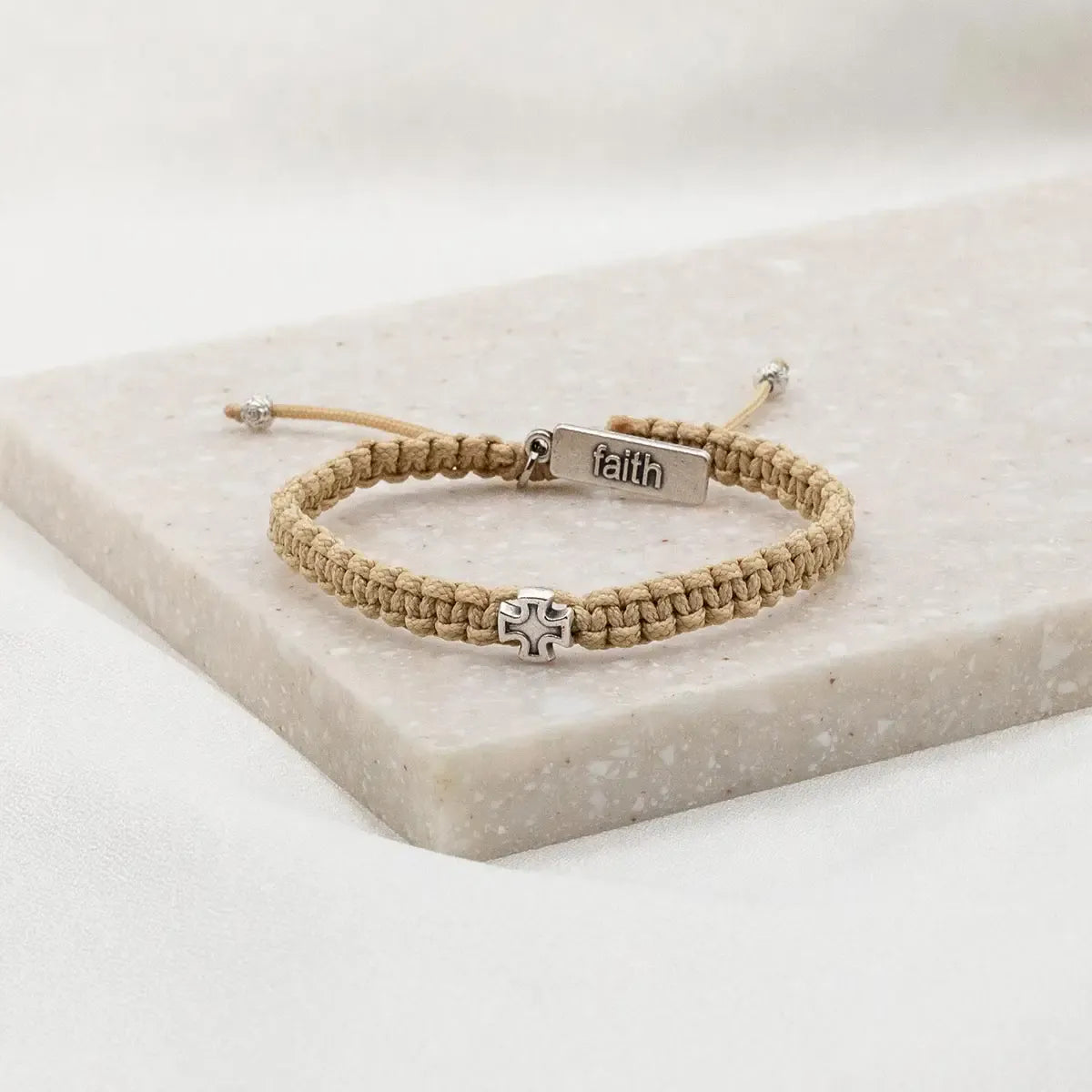 BRC-JM Wonderfully Made Bracelet - Silver Cross Cream