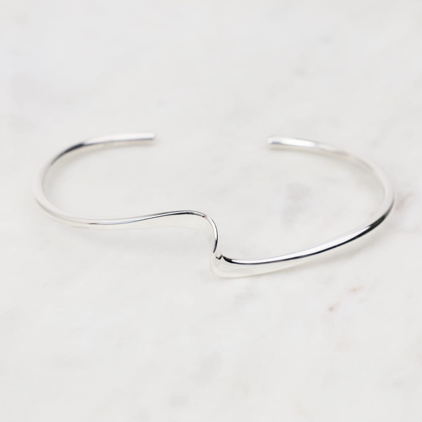 BRC Sterling Silver Classic Single Twist Cuff