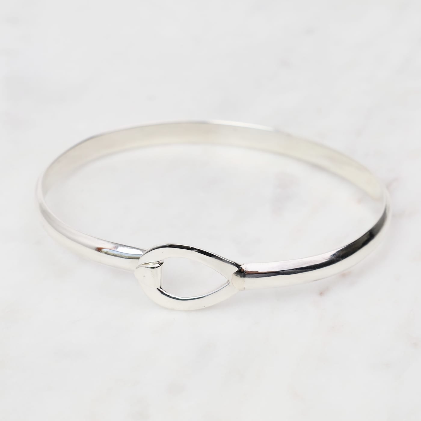 BRC Sterling Silver Latching Bangle with Dew Drop Shap