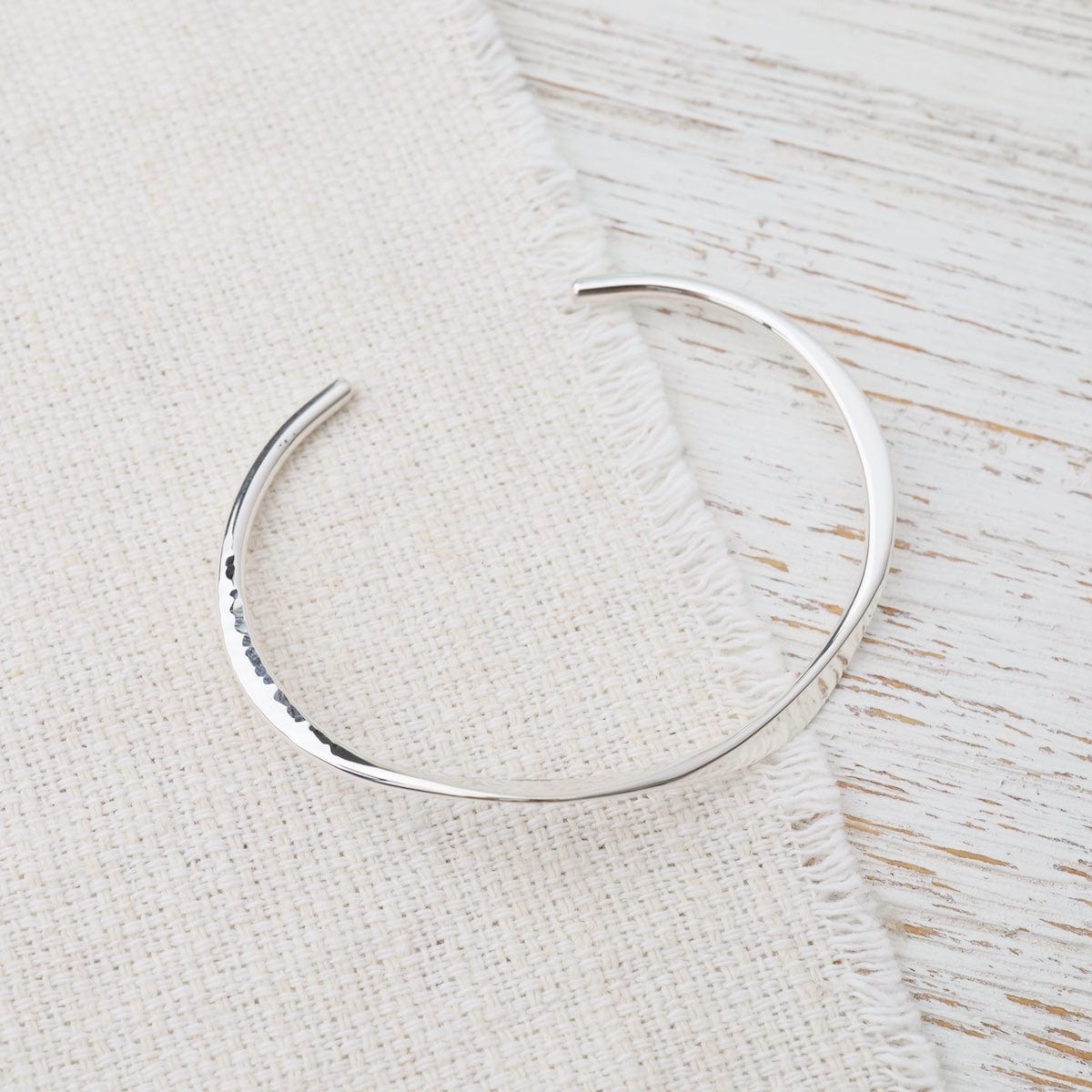 BRC THE TWIST CUFF
