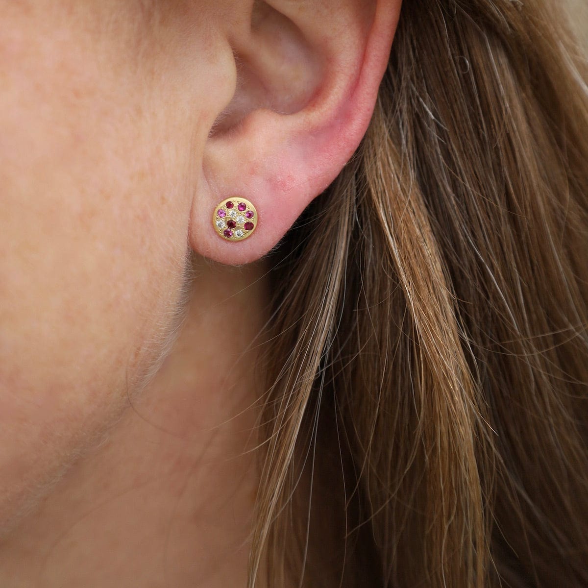 EAR-18K Tidal Pool Charm Studs in Ruby