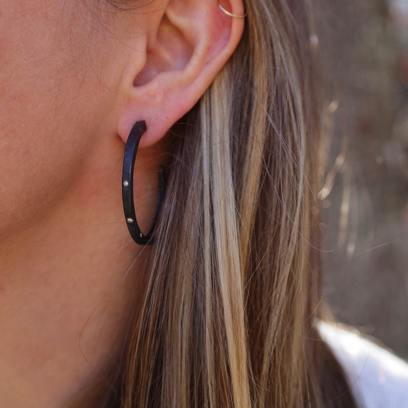 EAR-22K Pat Flynn Large Sprinkle Hoops