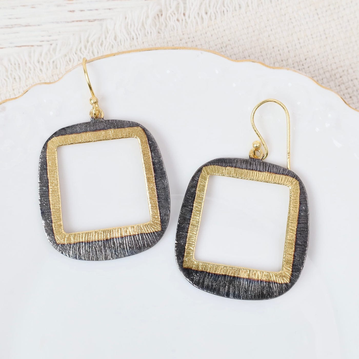 EAR-GPL Two Tone Large Square Hoop