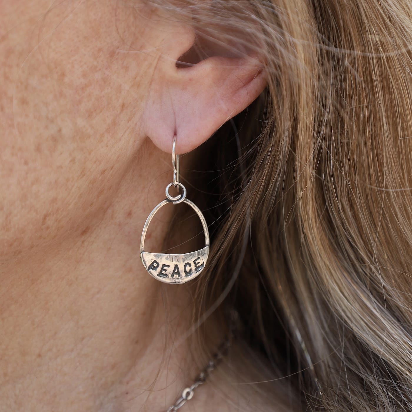 EAR Peace Love Earrings