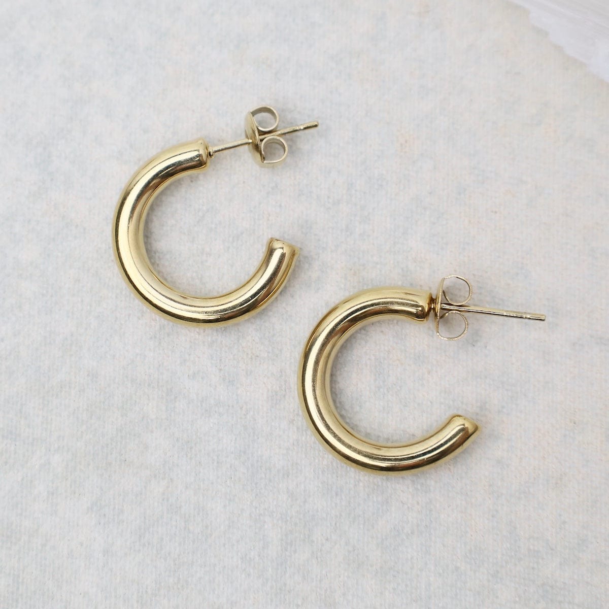 EAR-S.STL 20mm Weightless Hoops in Gold Plated Stainless Steel