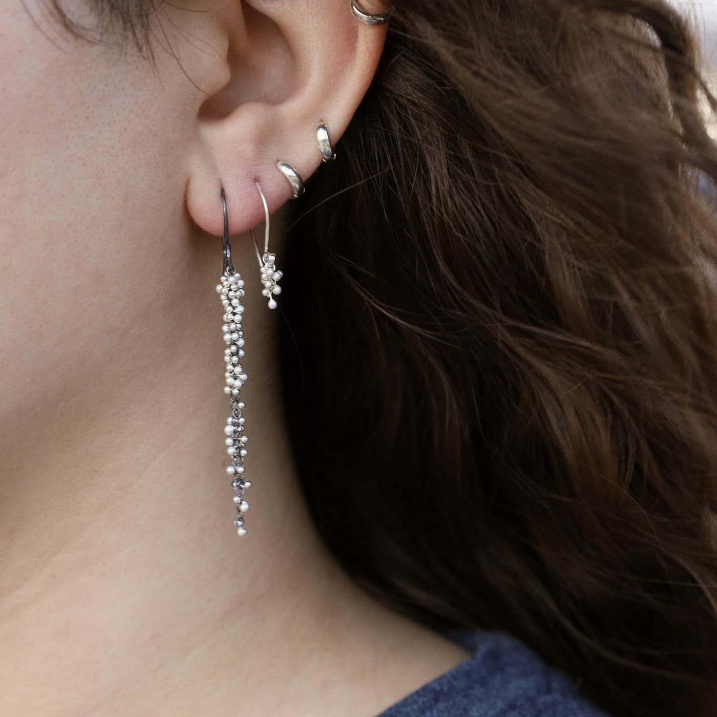 EAR Silver Long Wisteria Caviar Earrings