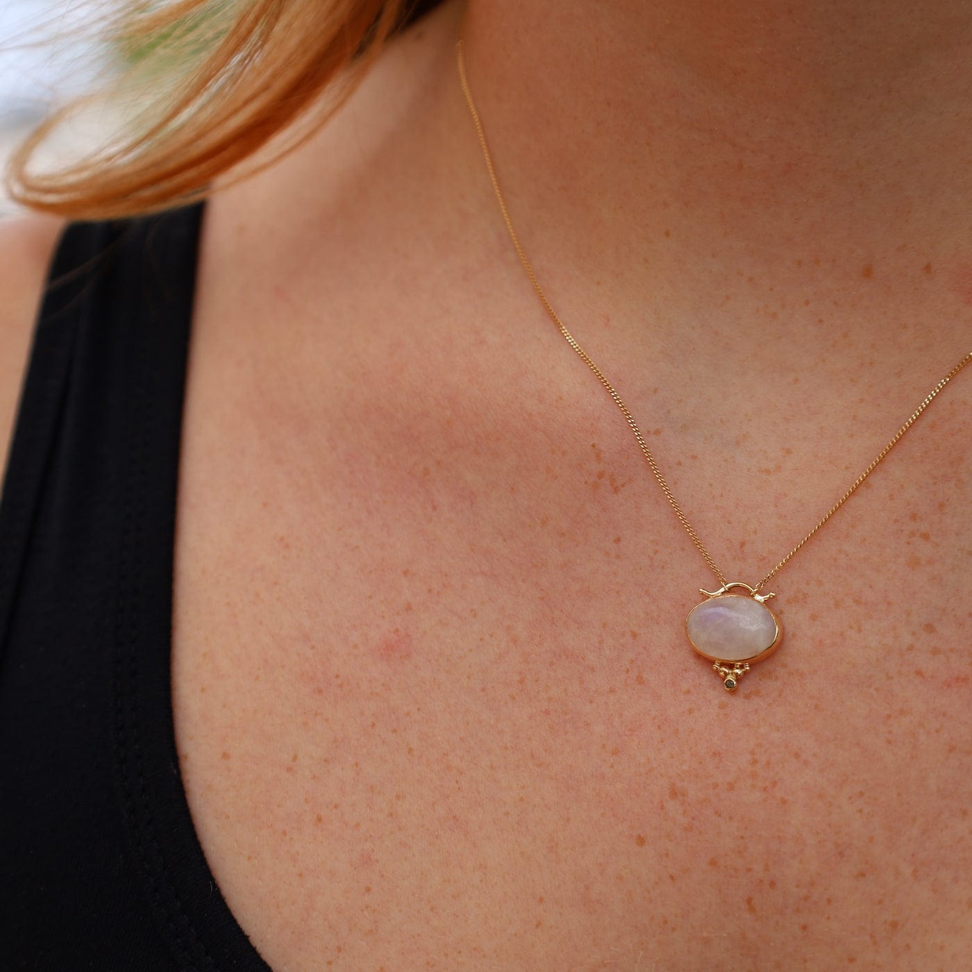 NKL-14K 14k Moonstone Nile Necklace