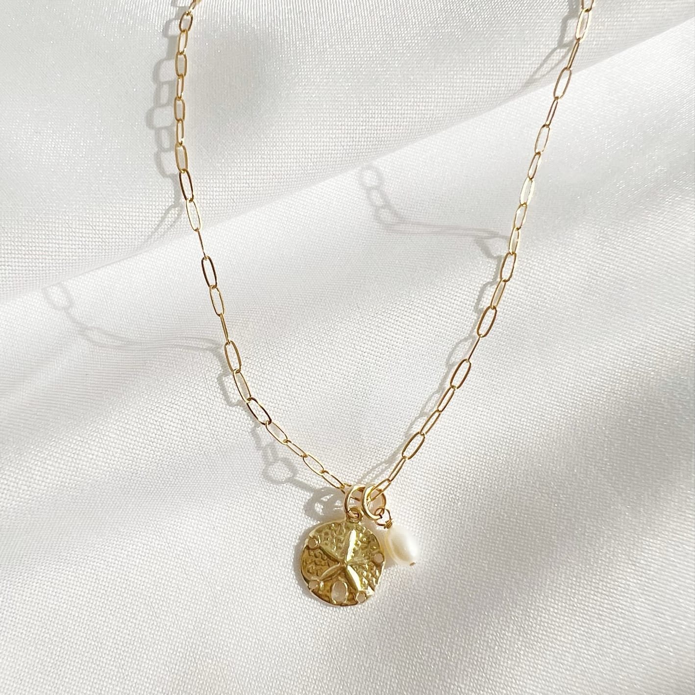 NKL-GF Sandy Pearl Beach Sand Dollar Charm Necklace