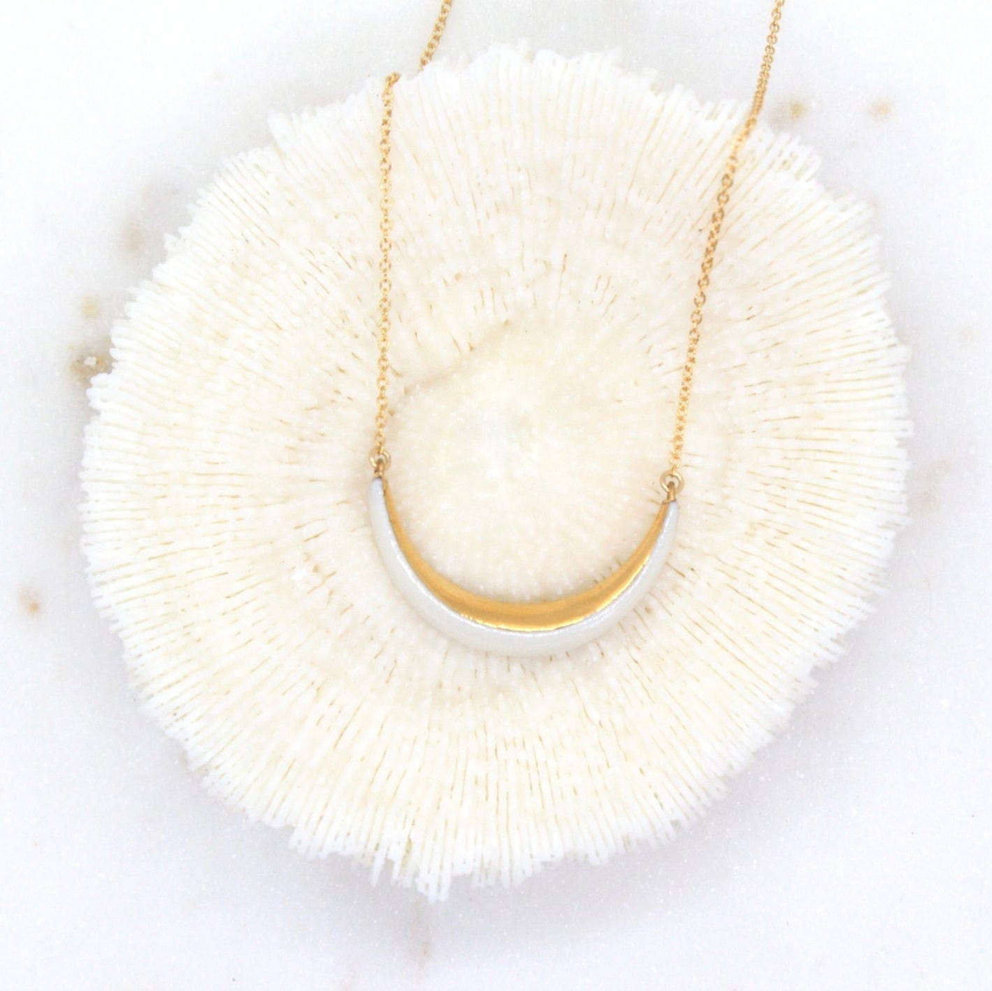 NKL-GF White Eclipse Necklace
